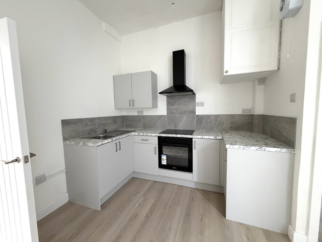Ground Floor bedsit 1, 2 Hill Street, Caergybi, Ynys Mon