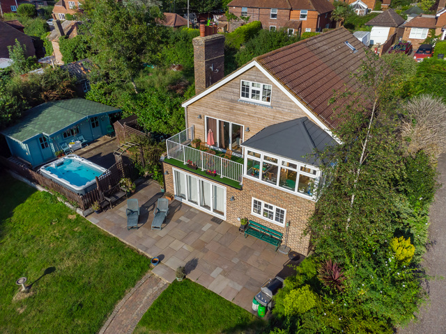 Sunny View, Bodle Street Green, Hailsham, East Sussex