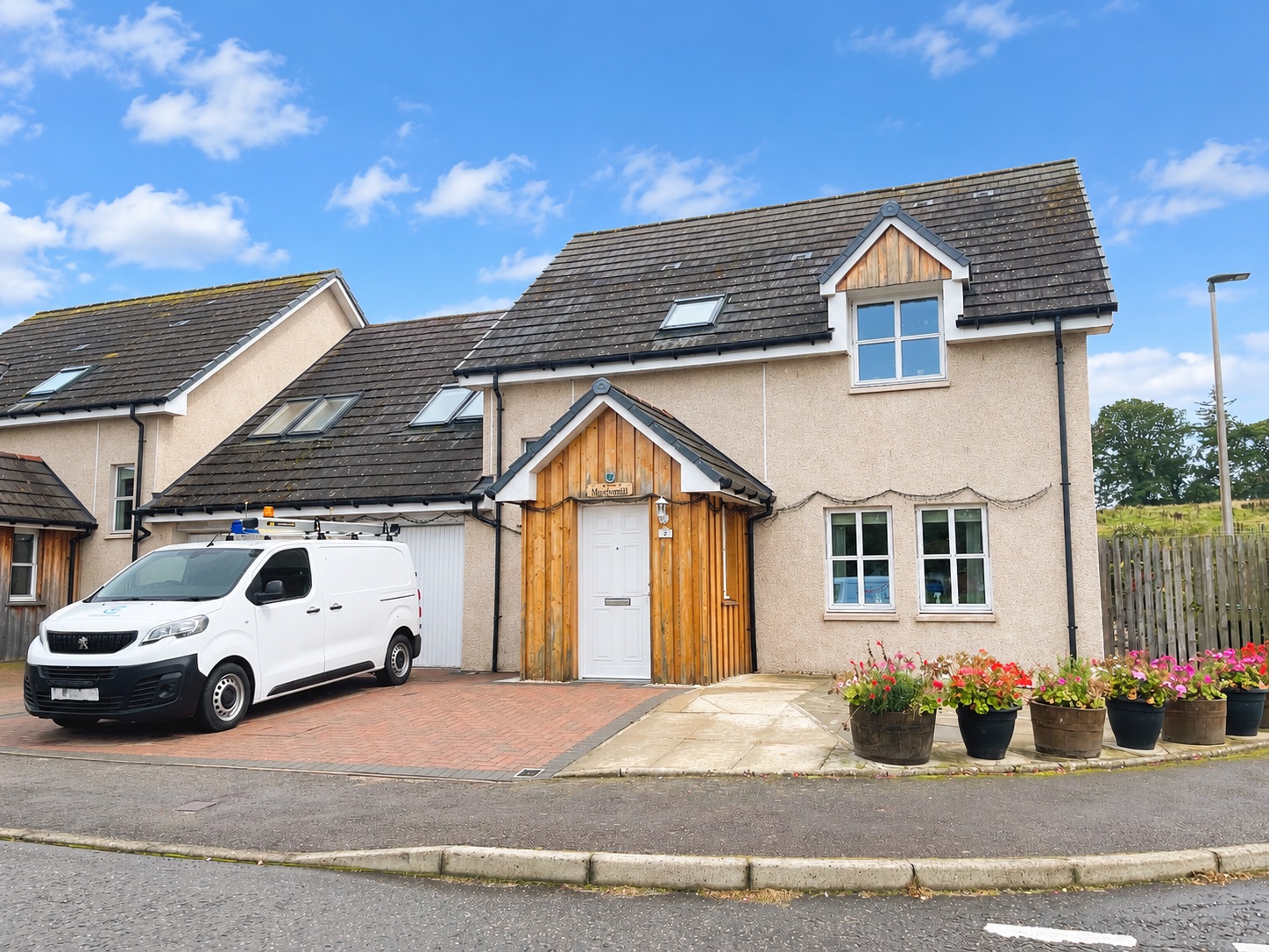 Whiterow Drive