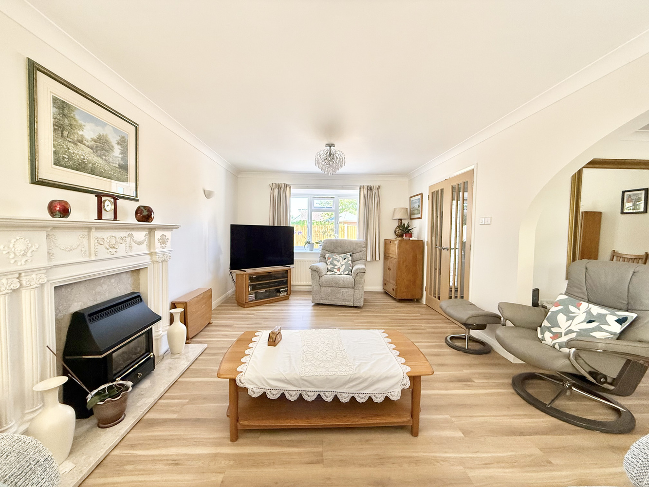 Oakhurst Road, West Moors, Ferndown, Dorset, BH22