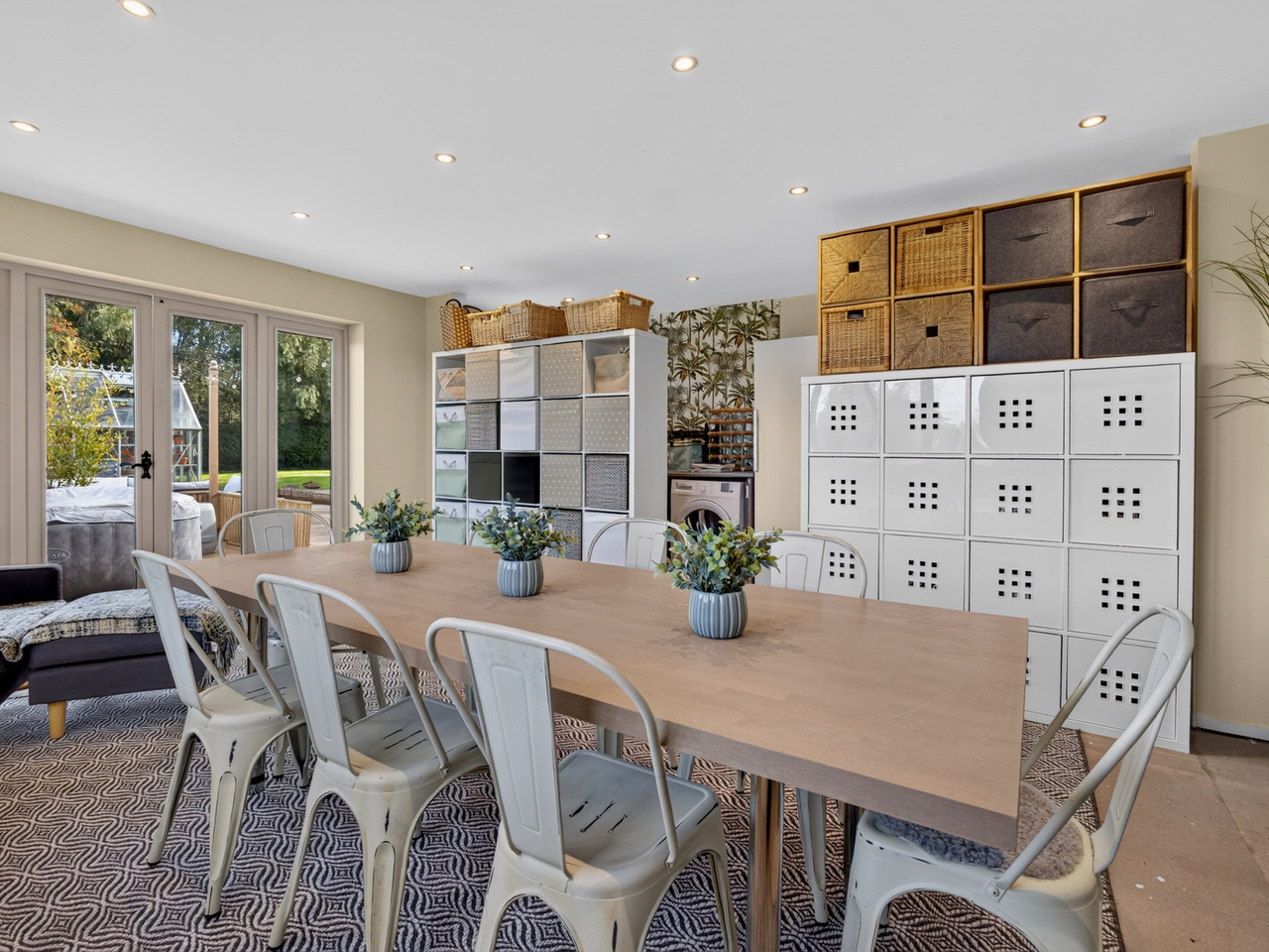 Garden Room (2)
