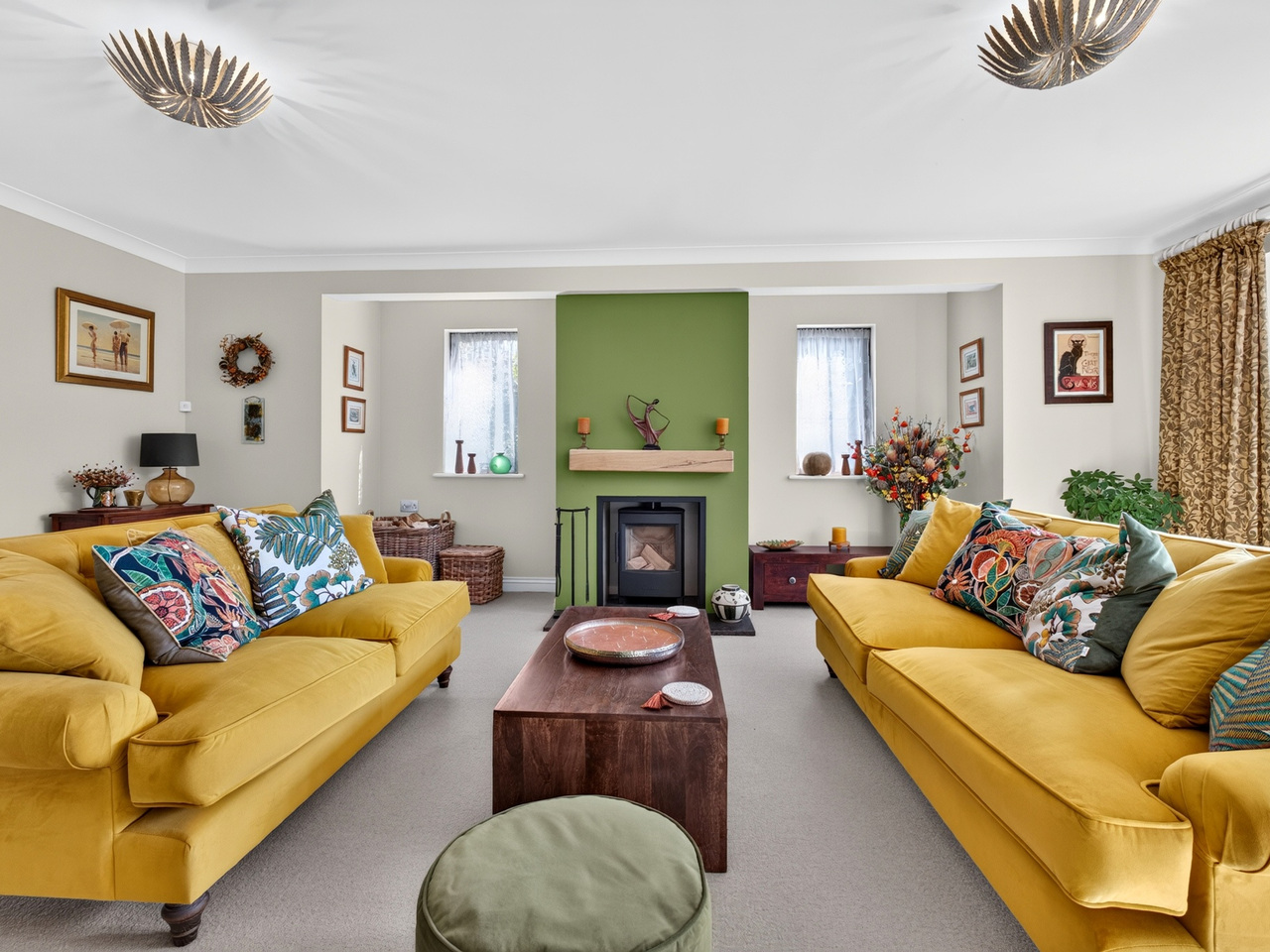 Living Room (4)