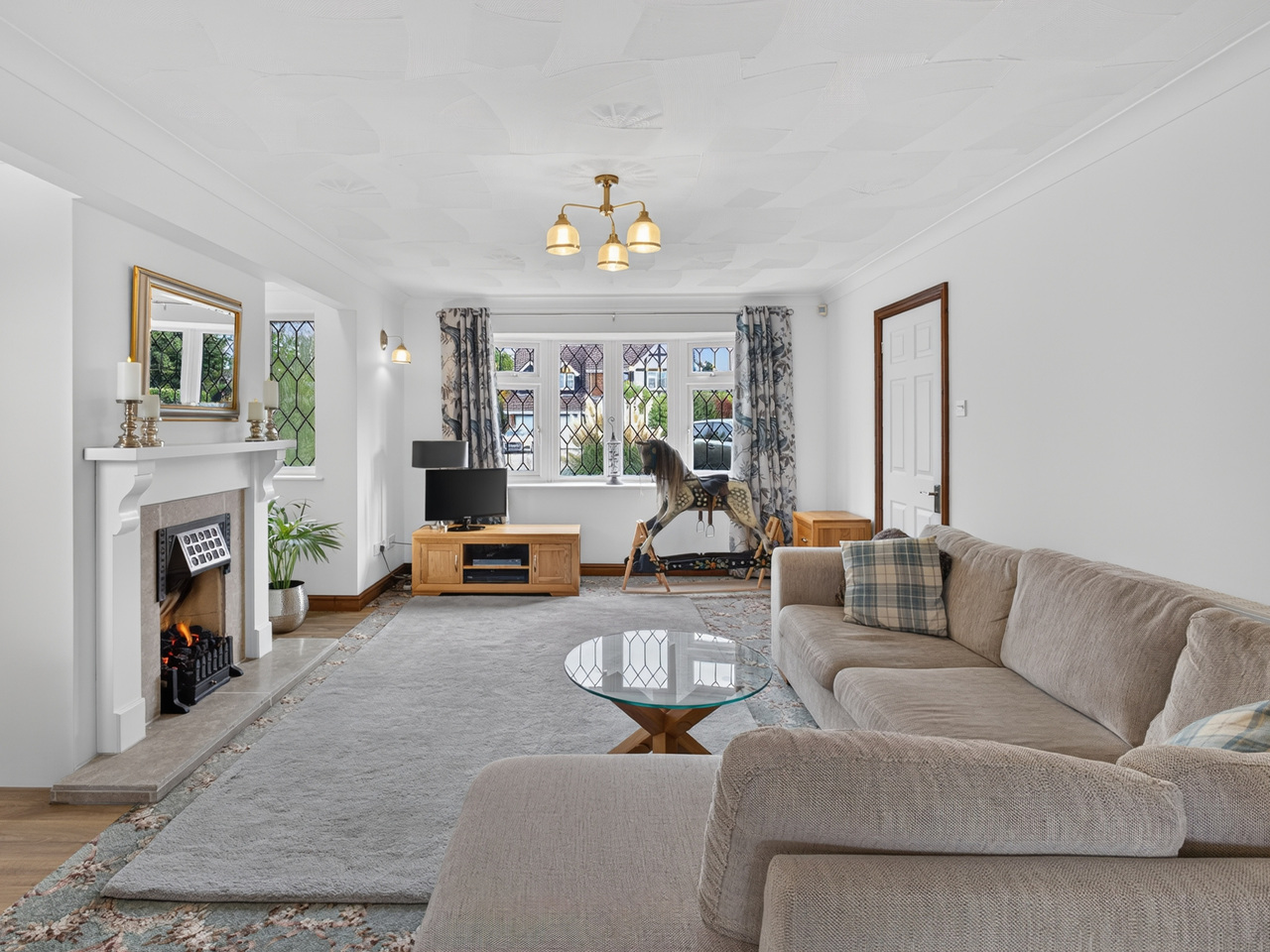 Living Room (3)