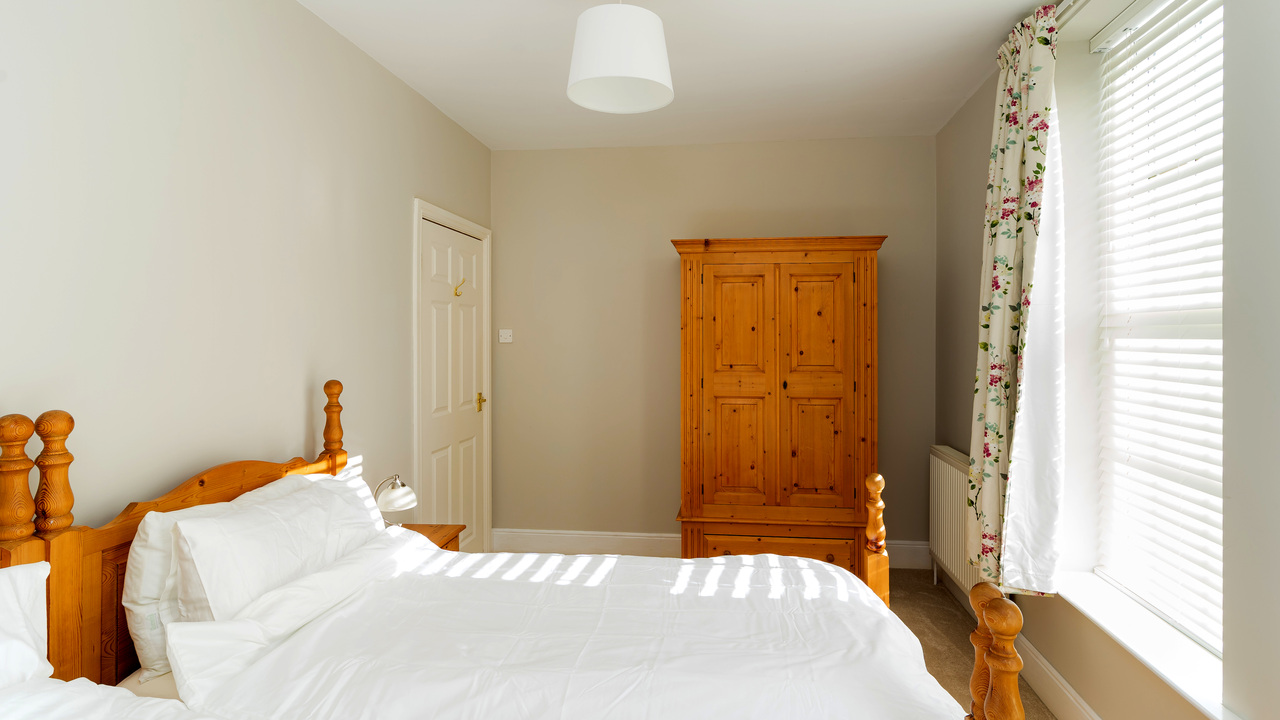 13-S6-HunmanbyHall