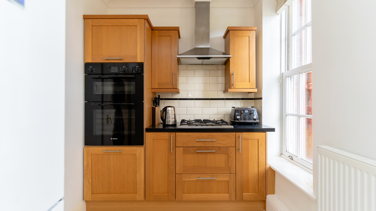 8-S6-HunmanbyHall