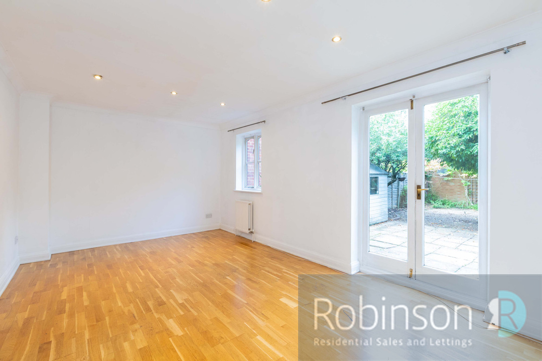 32 Lancastria Mews-9