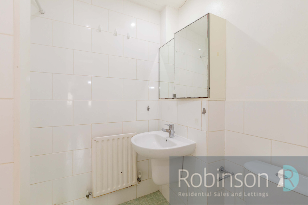 32 Lancastria Mews-16