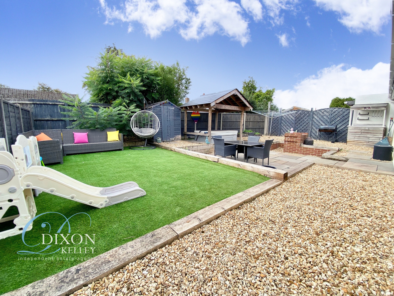 Shaftesbury Road, West Moors, Ferndown, Dorset