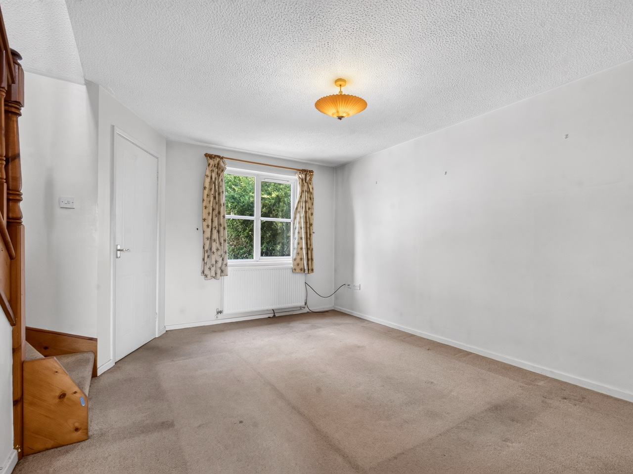 Living Room (2)