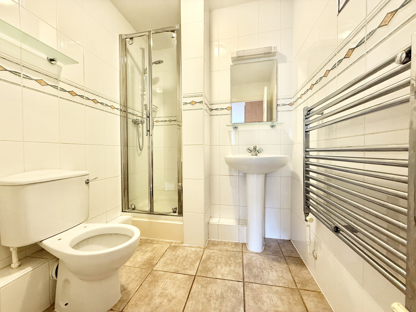 Flat 16, The Atrium, Whincroft Close, Ferndown, Dorset