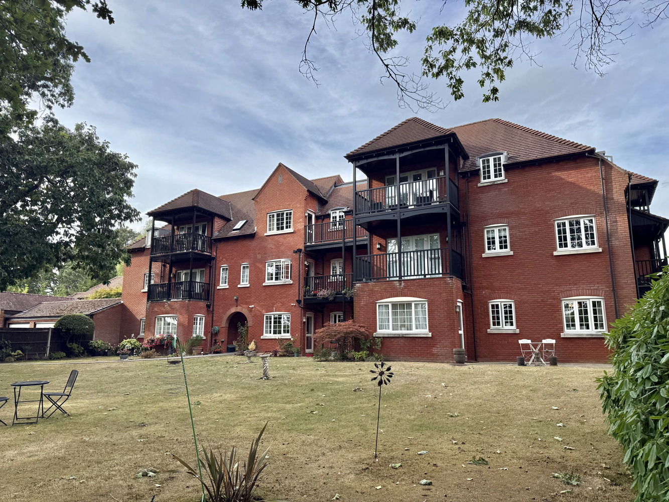 Flat 16, The Atrium, Whincroft Close, Ferndown, Dorset