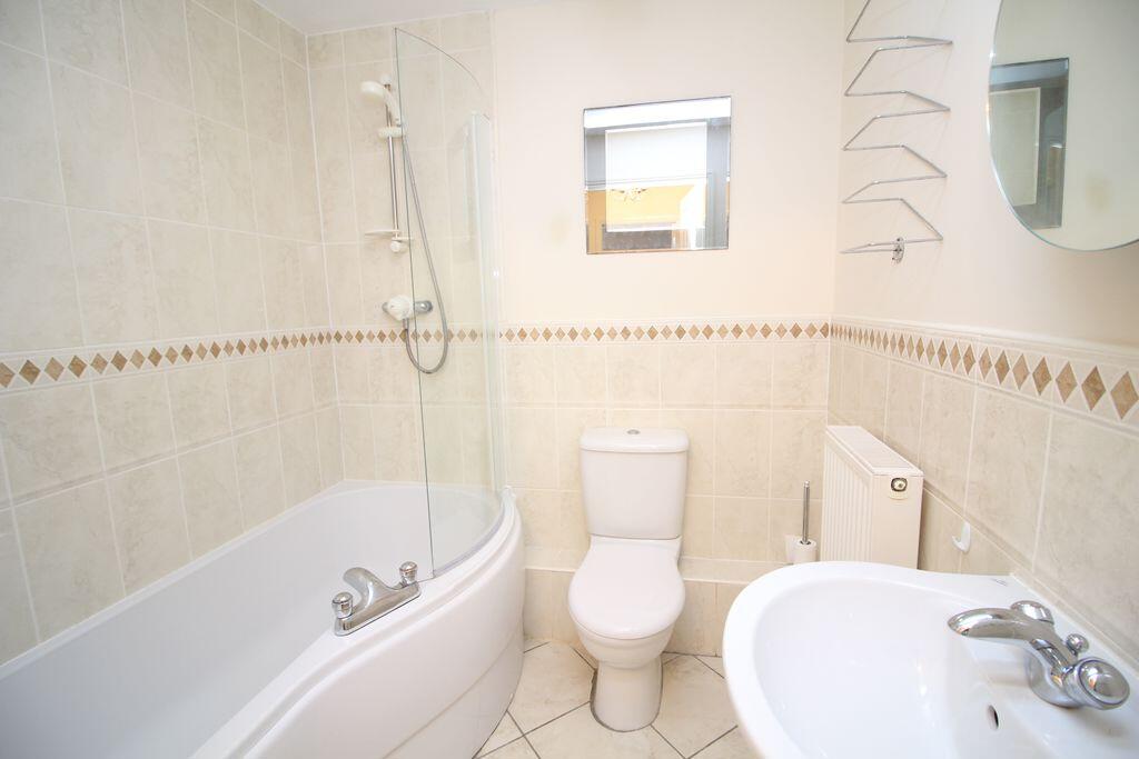 bathroom.jpeg