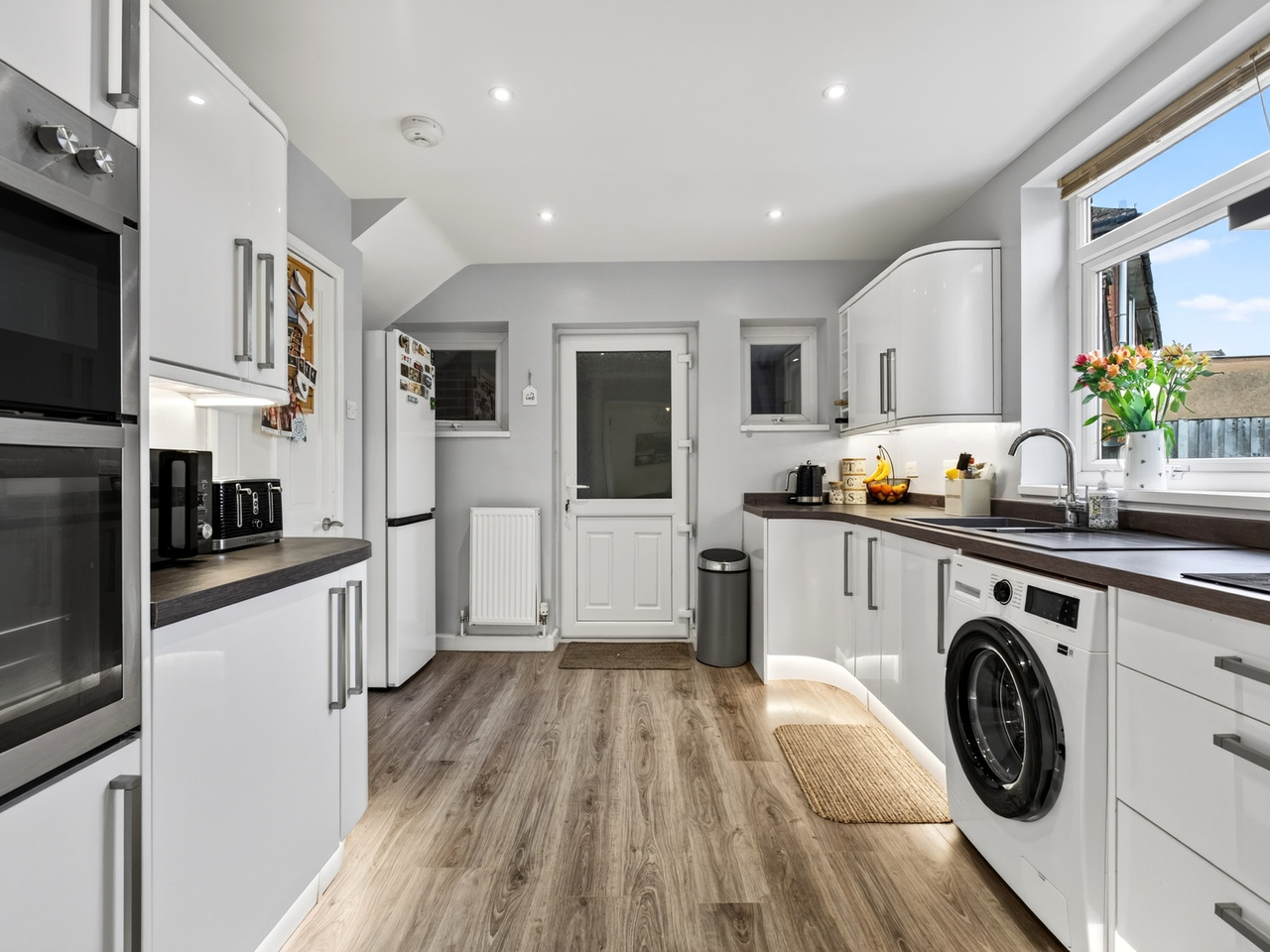 Kitchen (2)