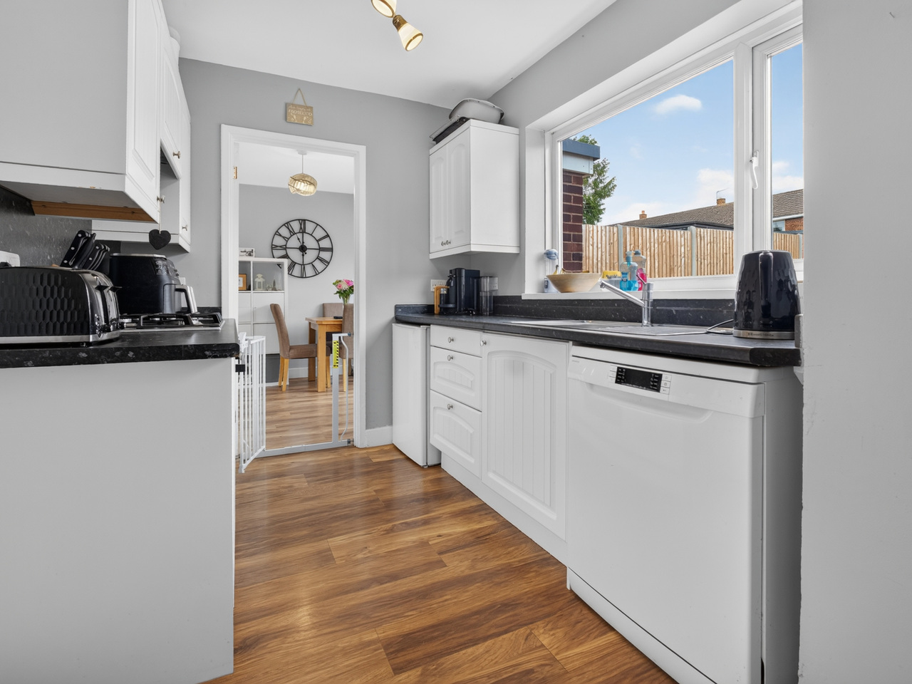 kitchen (2)