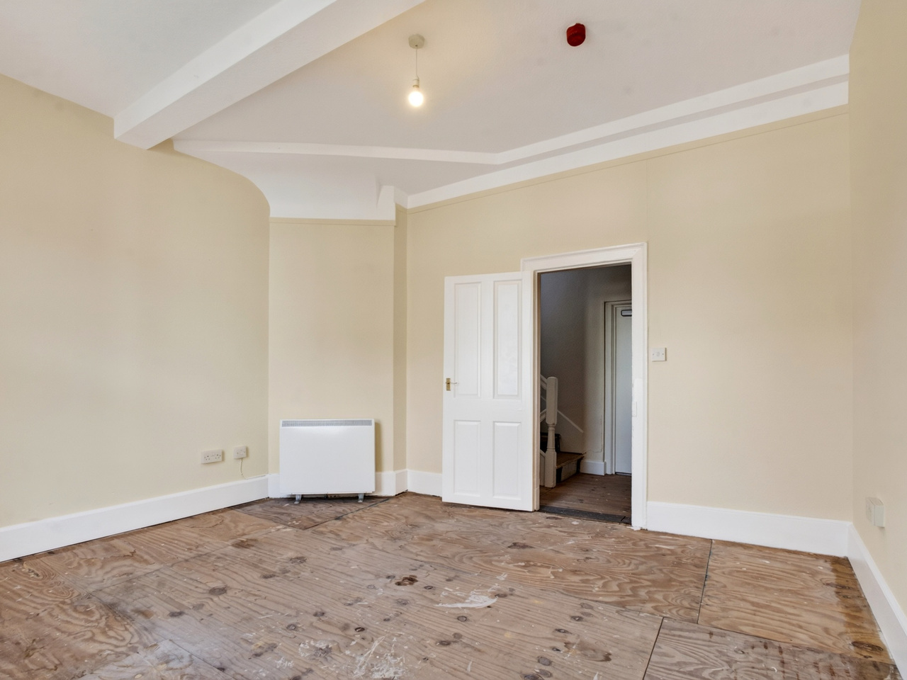 Flat - Bed 1