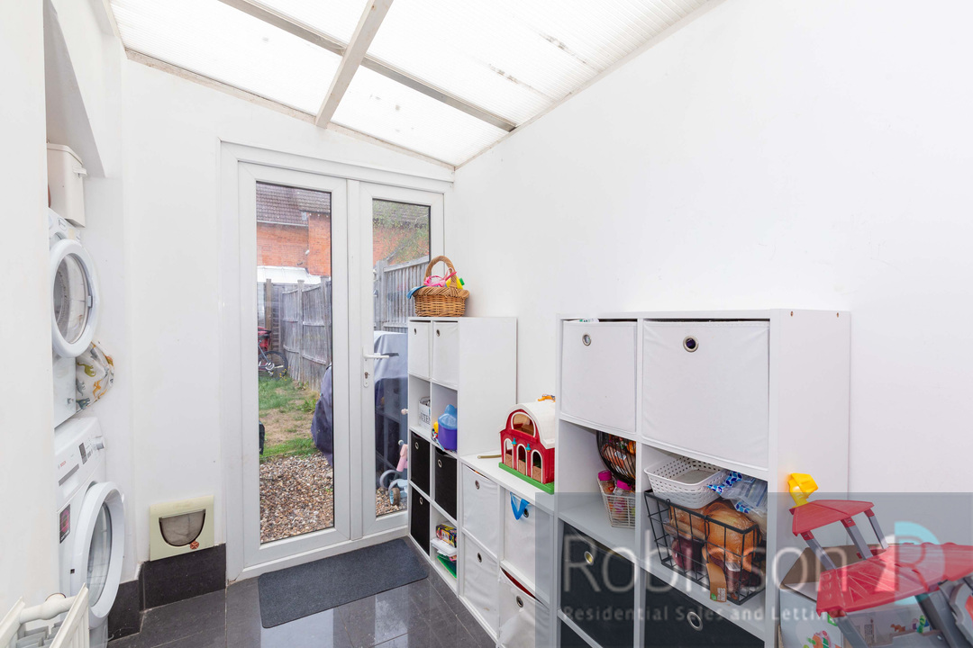 23 Risborough Road-8