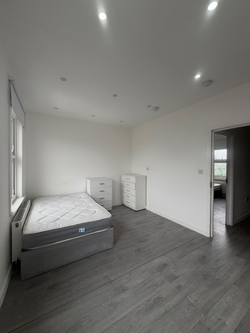 , Blewitts Cottages, New Road, Rainham, Greater London