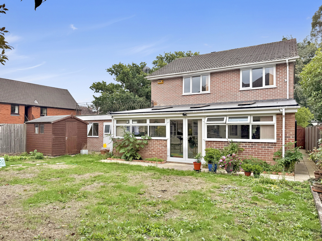Farm Road, West Moors, Ferndown, Dorset, BH22
