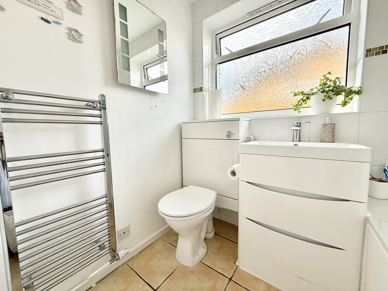 Heatherdown Way, West Moors, Ferndown, Dorset, BH22