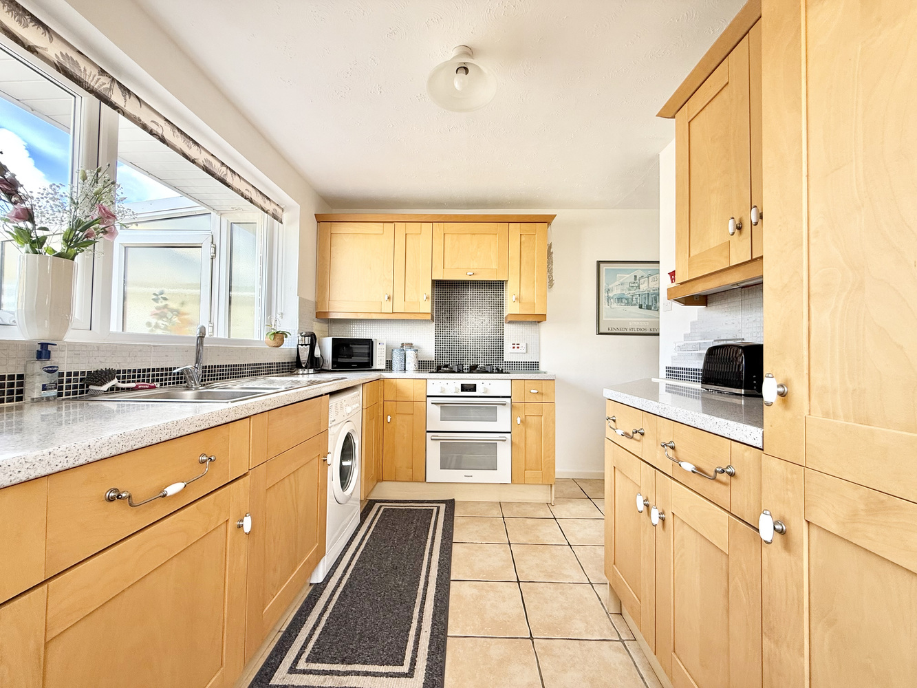 Heatherdown Way, West Moors, Ferndown, Dorset, BH22
