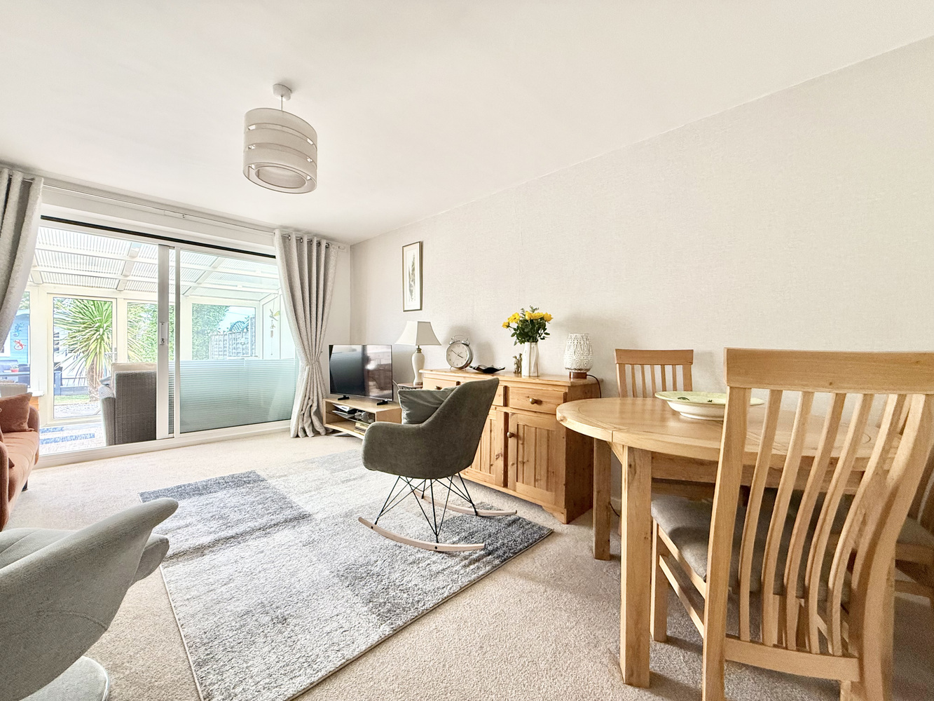 Heatherdown Way, West Moors, Ferndown, Dorset, BH22
