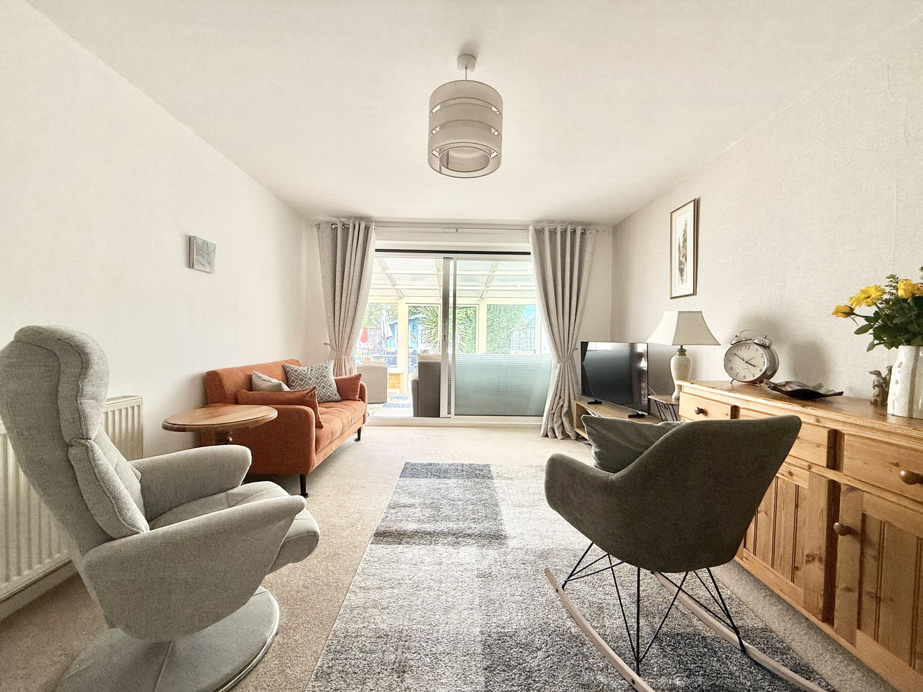 Heatherdown Way, West Moors, Ferndown, Dorset, BH22