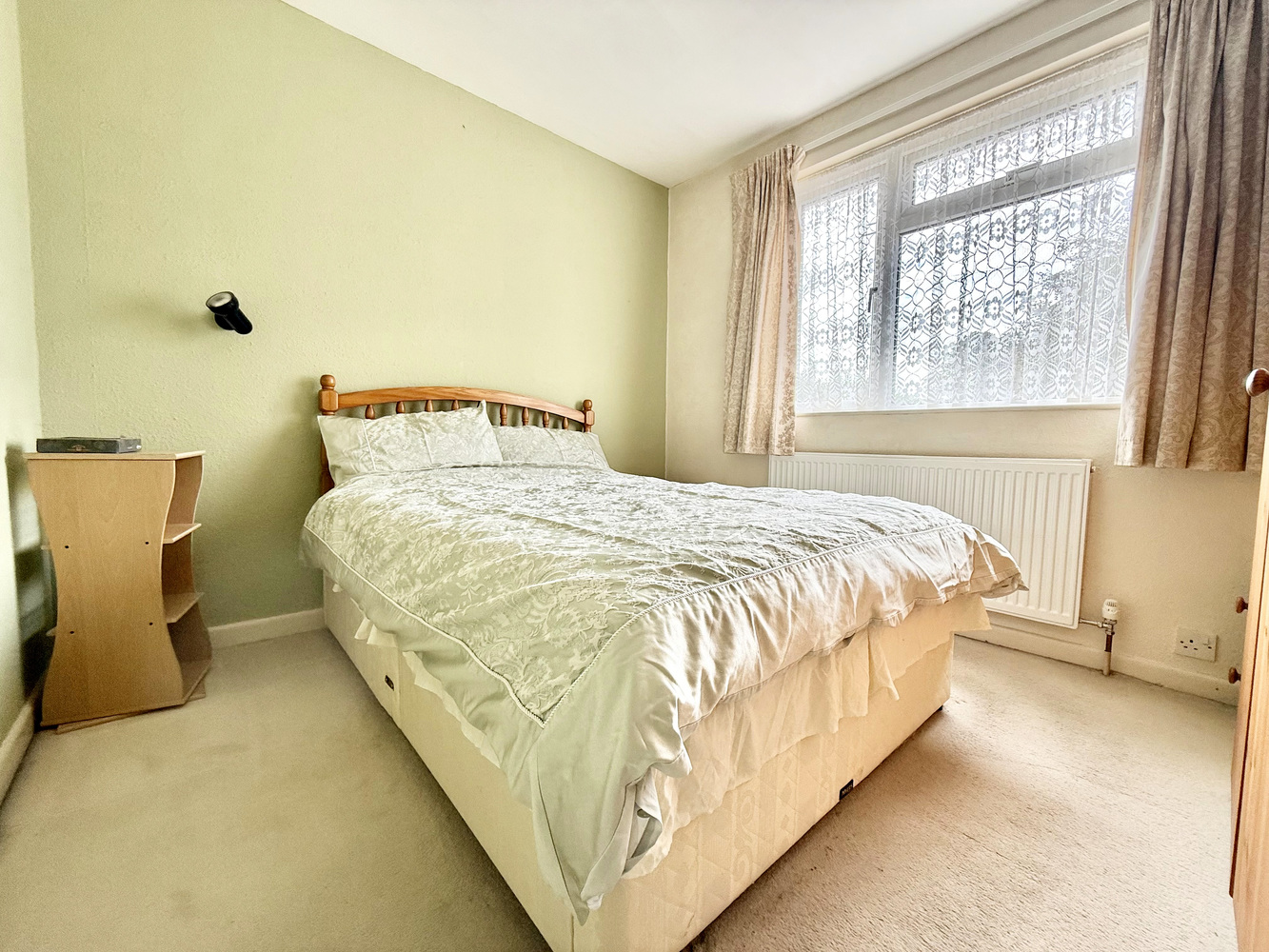 Oakhurst Lane, West Moors, Ferndown, Dorset, BH22