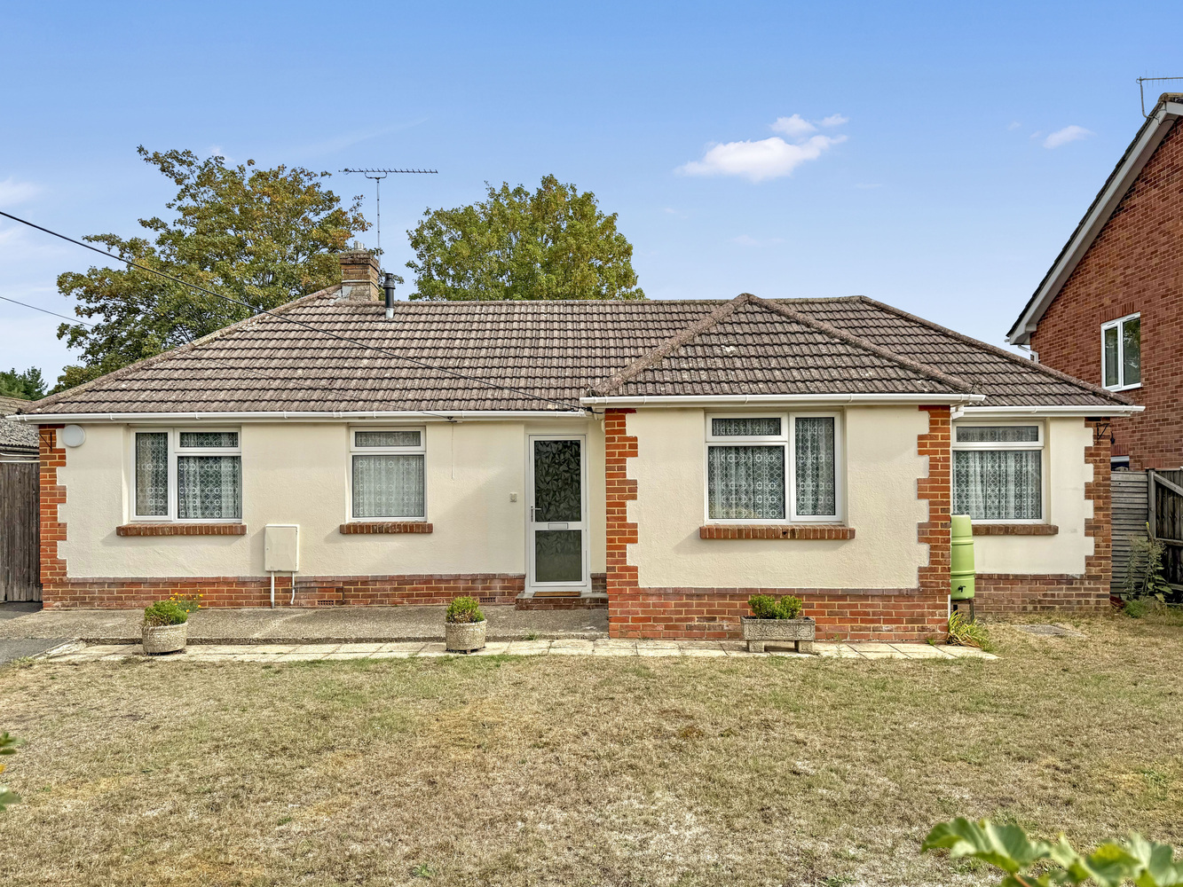 Oakhurst Lane, West Moors, Ferndown, Dorset, BH22