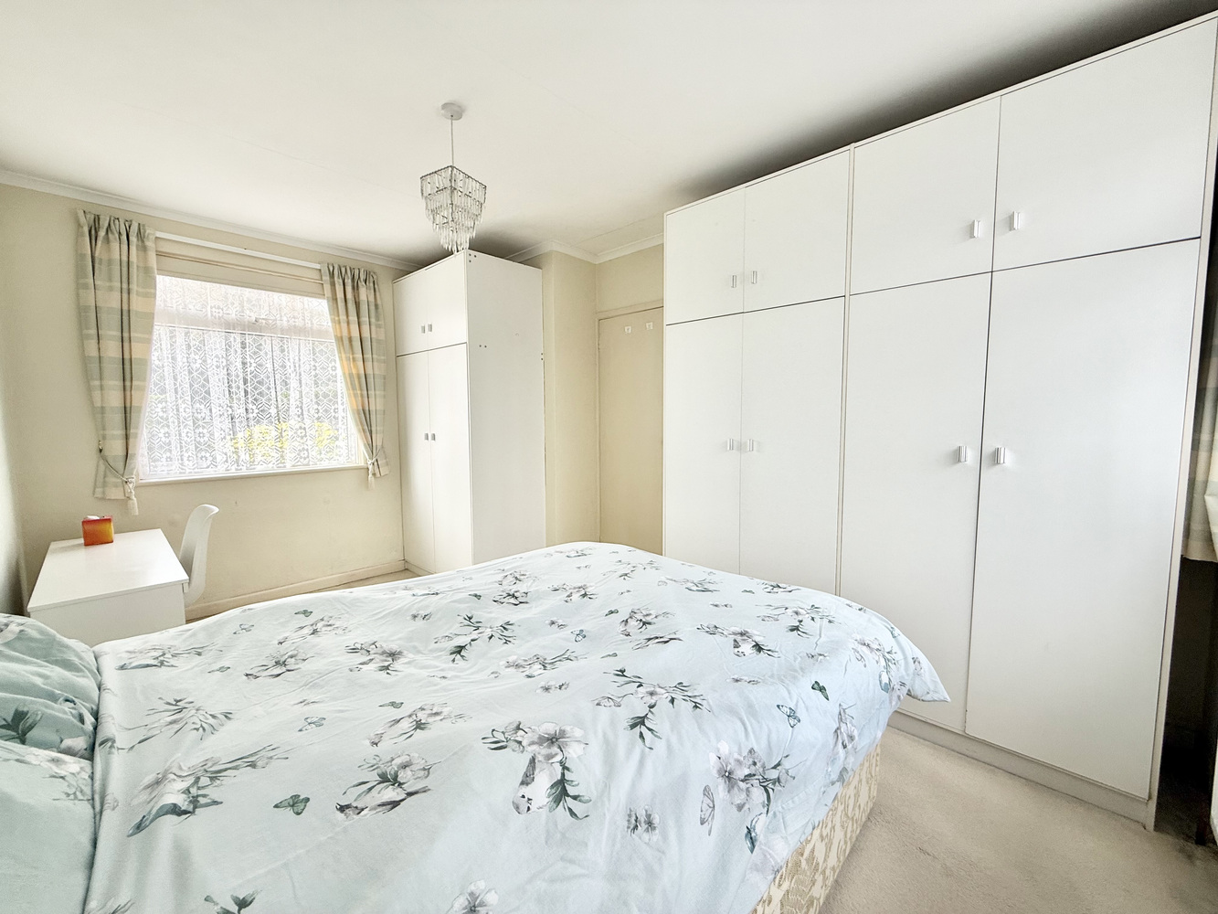 Oakhurst Lane, West Moors, Ferndown, Dorset, BH22