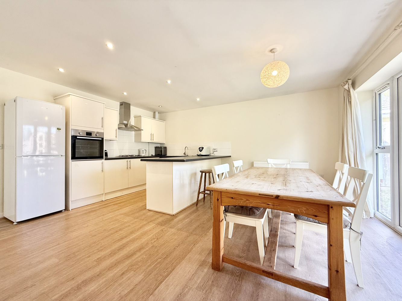 Elmhurst Road, West Moors, Ferndown, Dorset, BH22