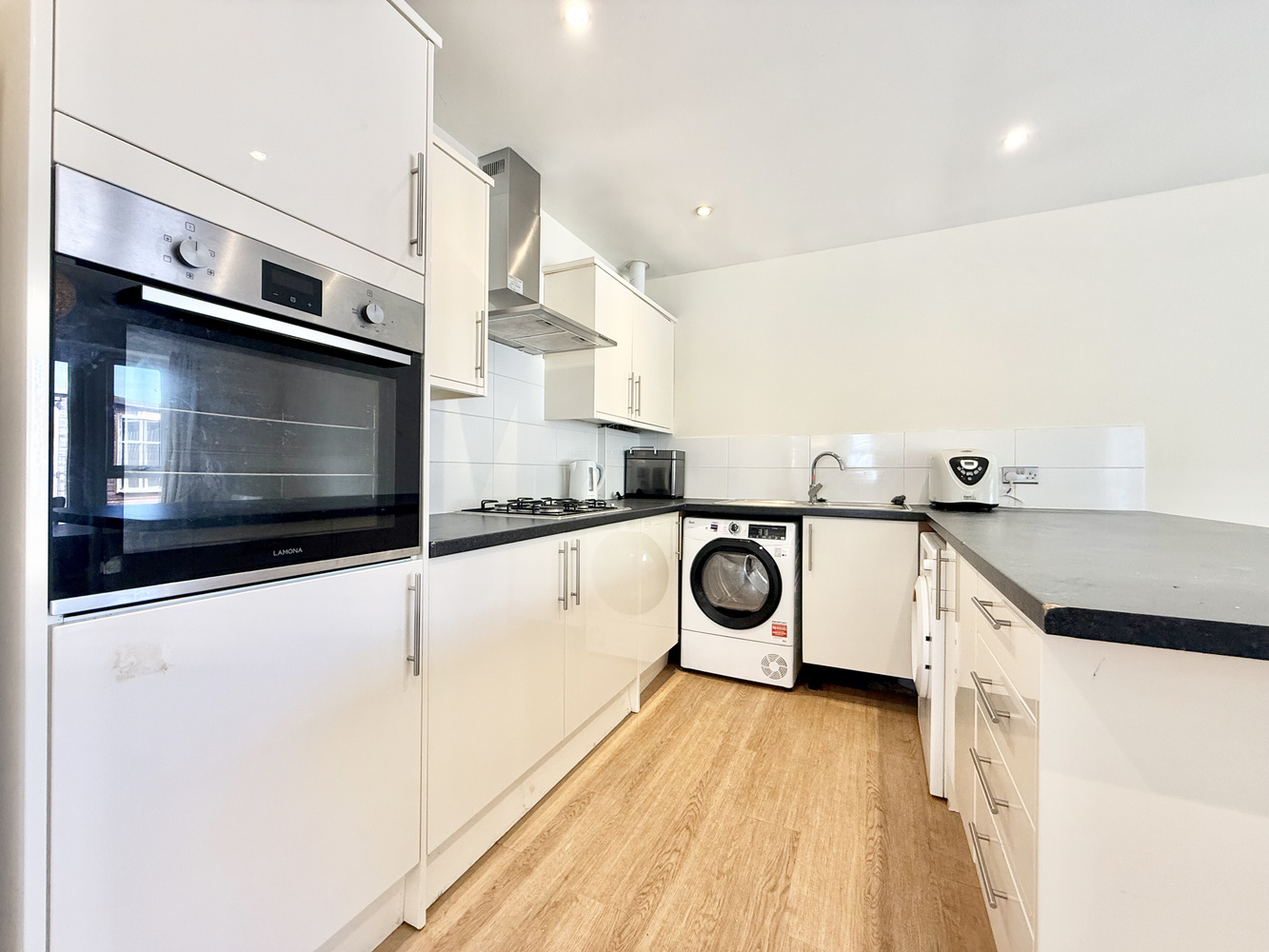 Elmhurst Road, West Moors, Ferndown, Dorset, BH22