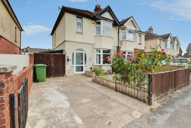Arnold Road, Eastleigh, SO50