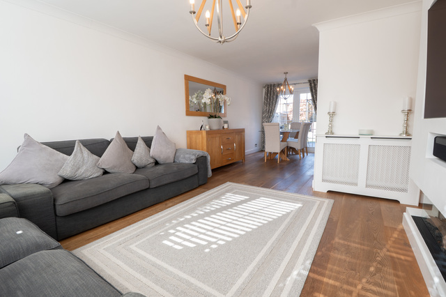 Lounge Dining Room