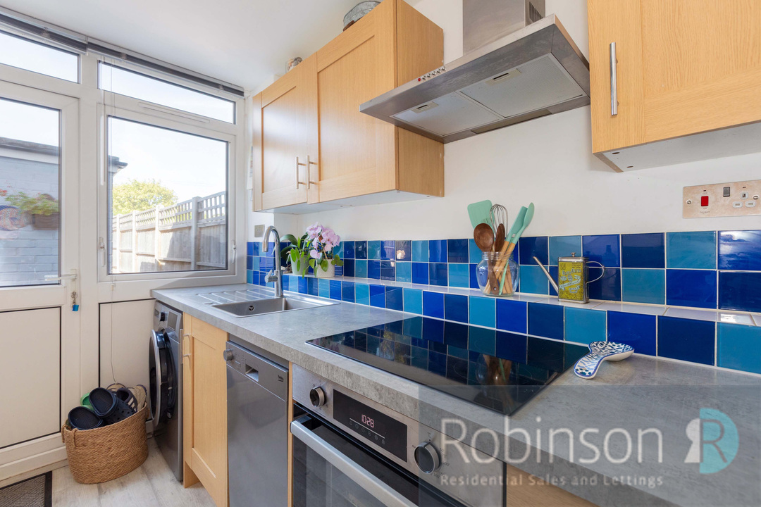 122 Sunderland Road-12
