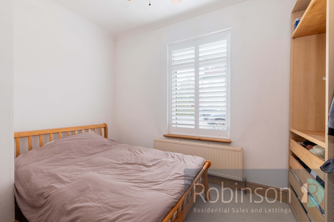 Flat 1 37 Wellington Road-5