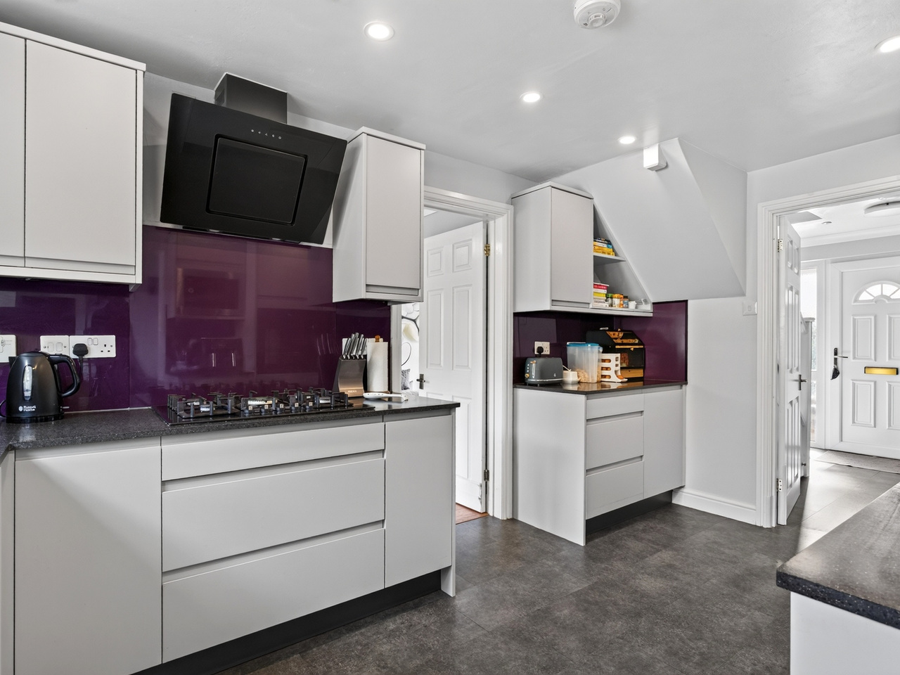 Kitchen (2)