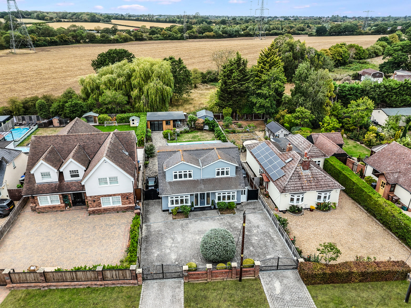 Southend Road, Howe Green, Chelmsford