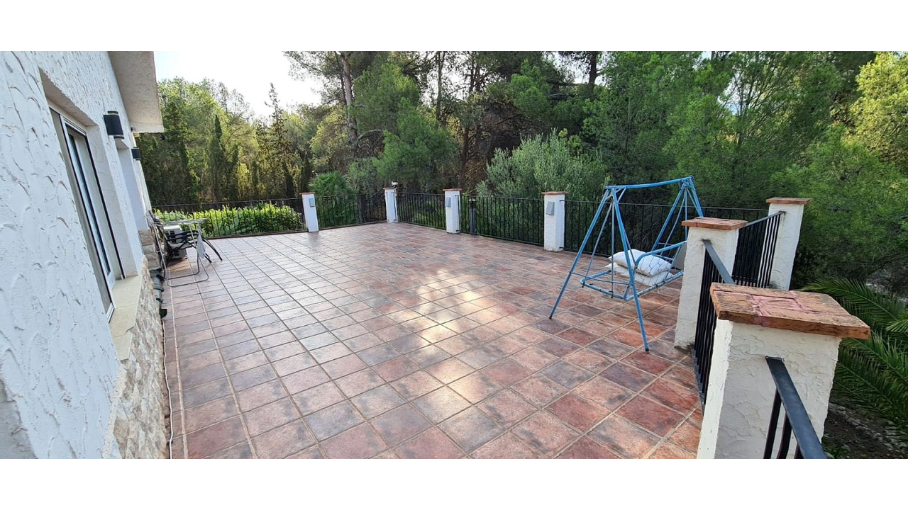 Property for sale in sax alicante luxury double  (18).jpeg