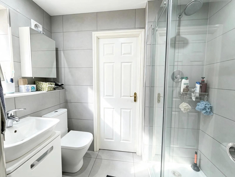 Jack&Jill En Suite