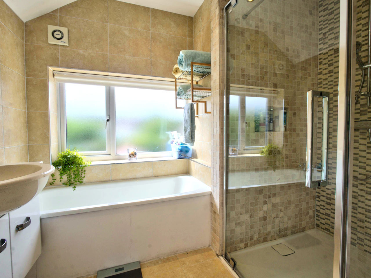 Bathroom (2)