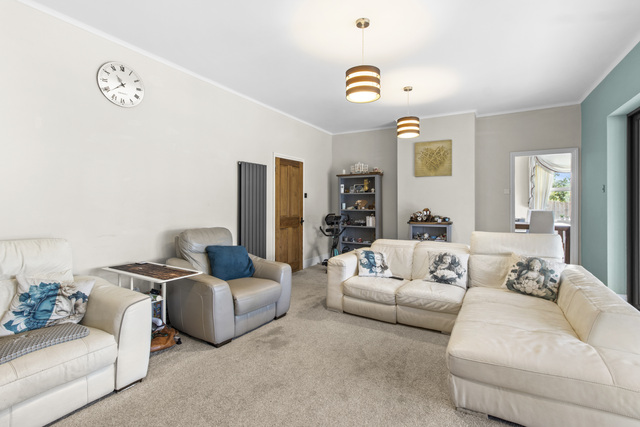 Lounge - Five Firs