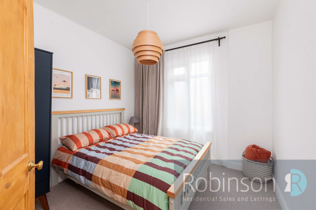 16 Fairford Road-18