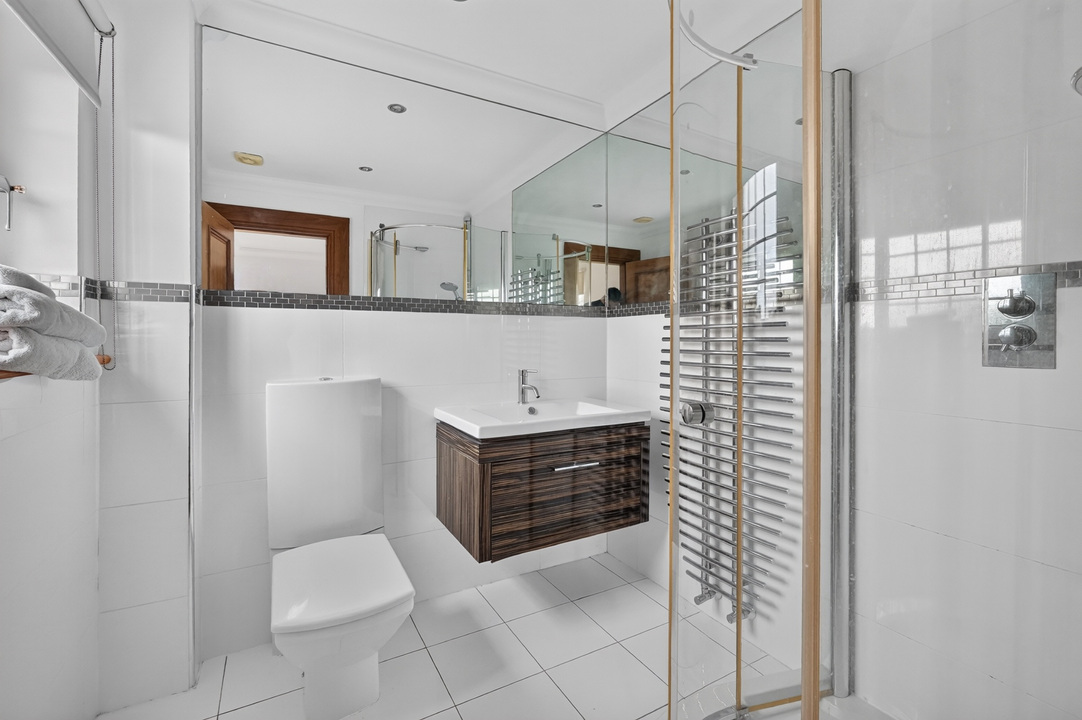 En suite