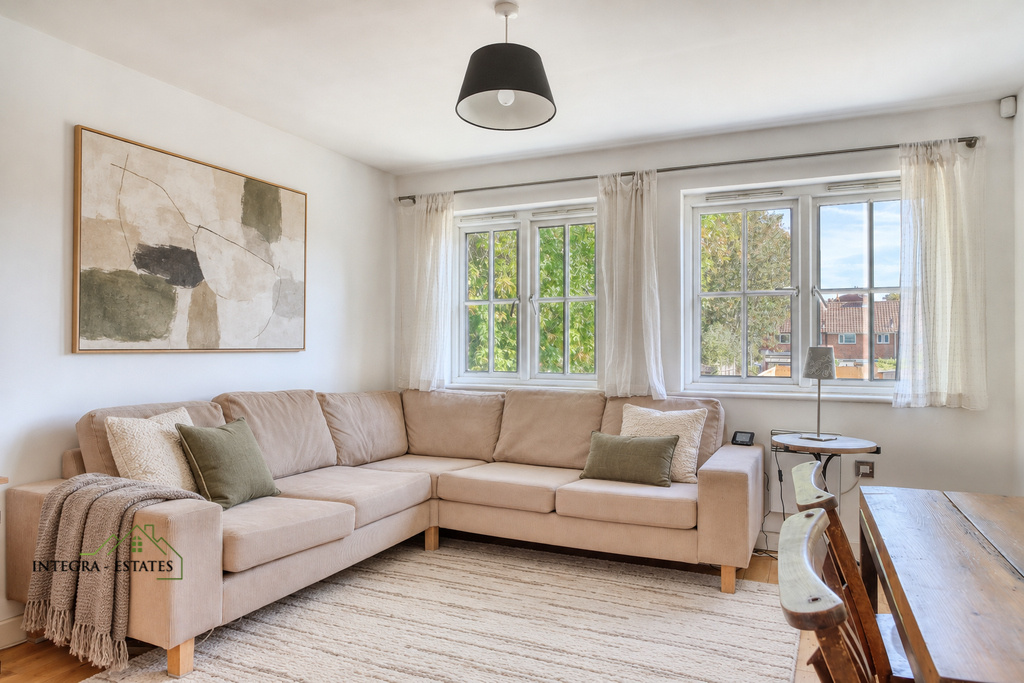 lownes_courtyard_bone_street_se13_living_room_04