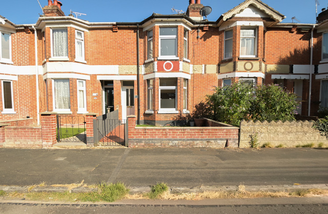 Arnold Road, Eastleigh, SO50